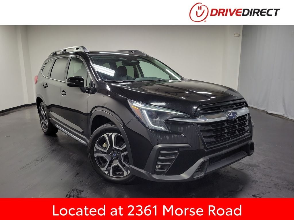 2023 Subaru Ascent Limited 7 Passenger's photo