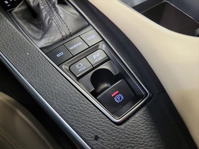 2020 Toyota Avalon Hybrid XLE Plus