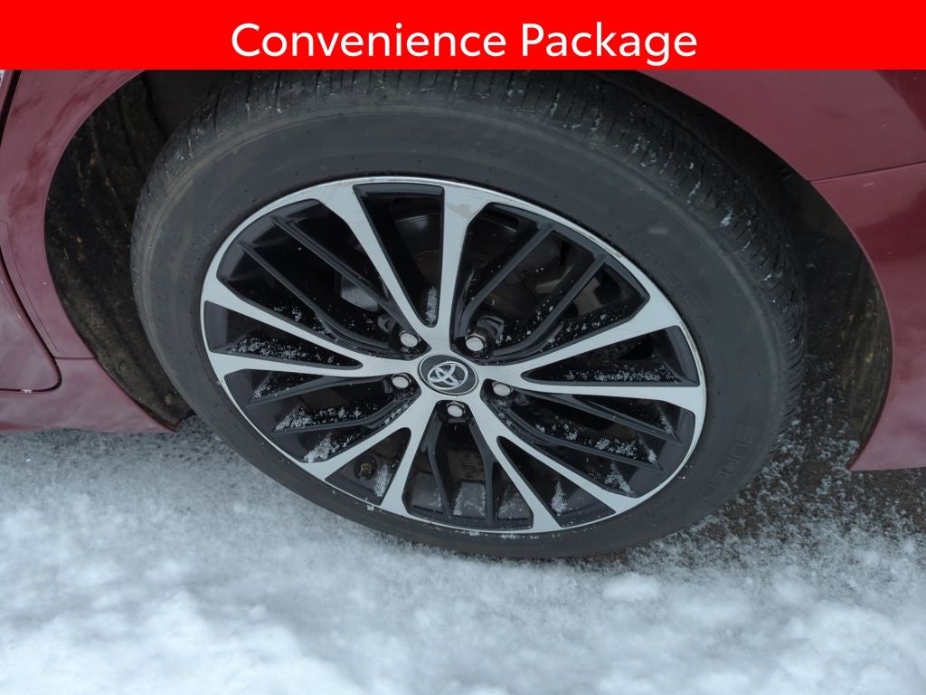 2018 Toyota Camry SE