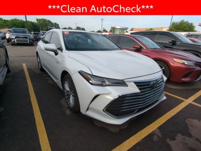 2019 Toyota Avalon Hybrid Limited