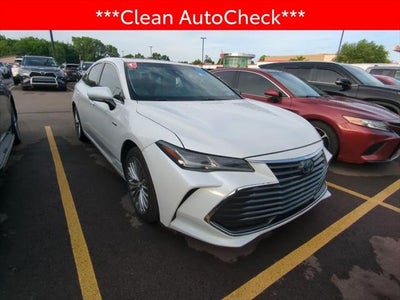 2019 Toyota Avalon Hybrid Limited