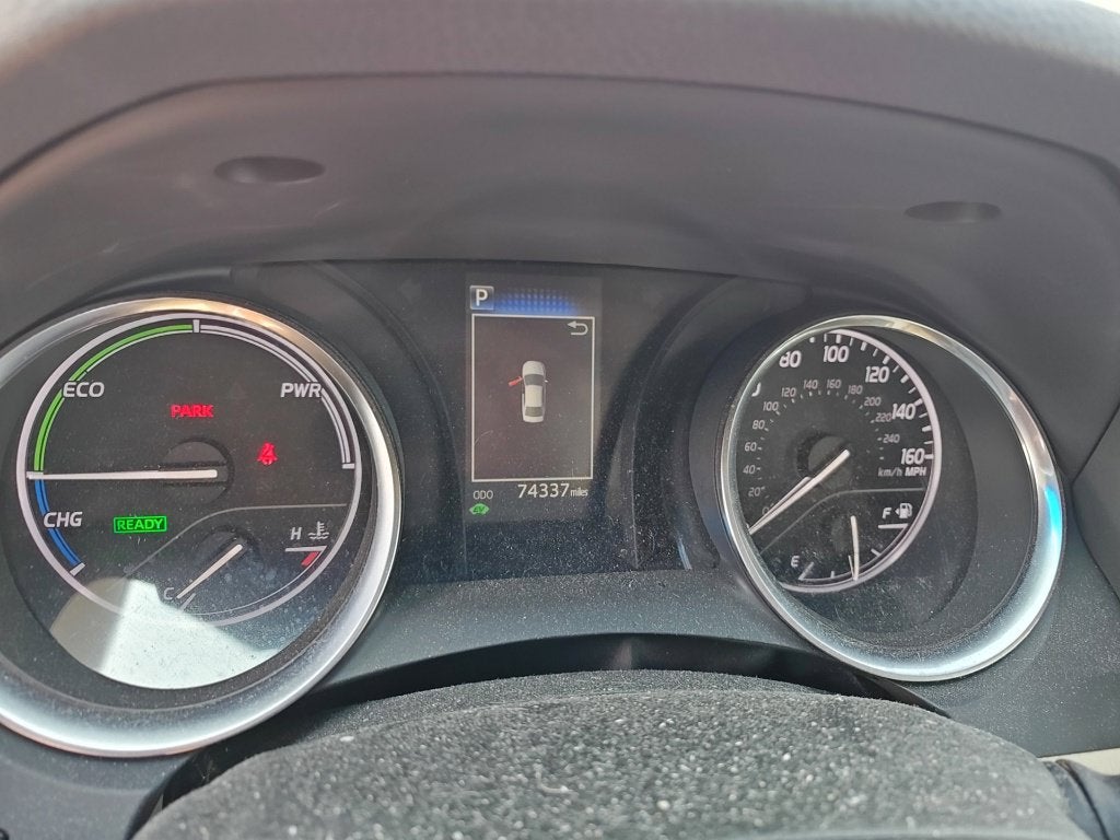 2018 Toyota Camry Hybrid LE