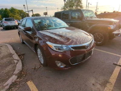 2013 Toyota Avalon Hybrid XLE Touring