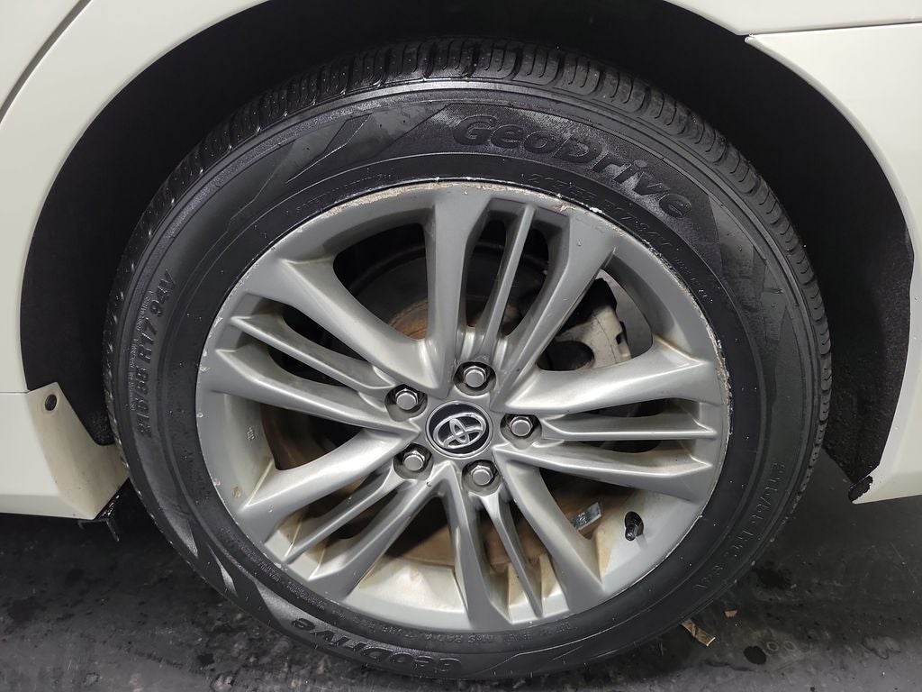 2015 Toyota Camry Hybrid SE