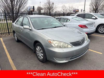 2005 Toyota Camry LE