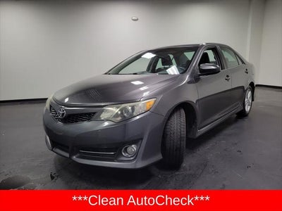2014 Toyota Camry SE