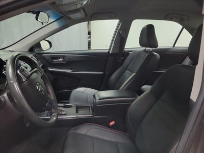 2017 Toyota Camry SE