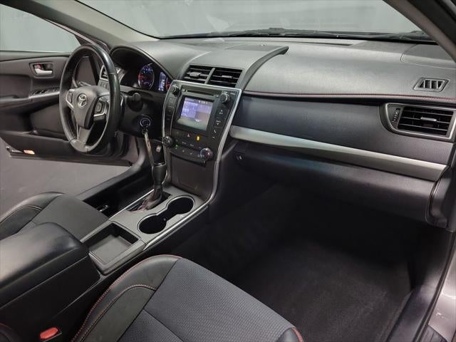 2017 Toyota Camry SE