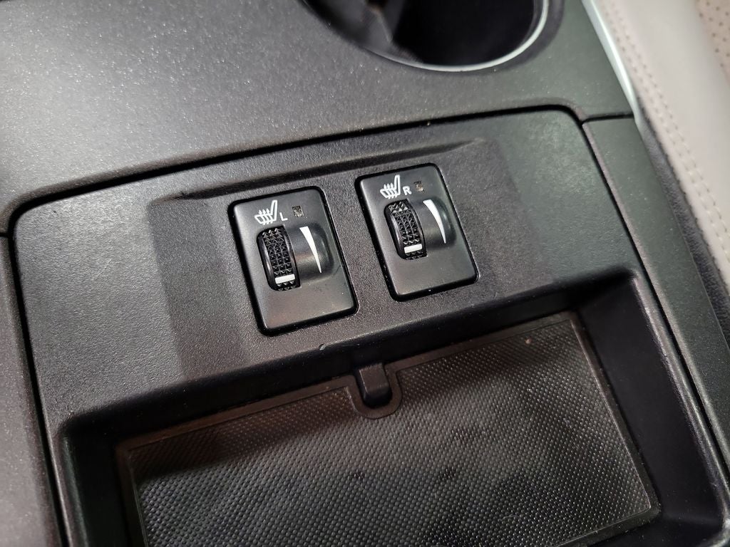 2016 Toyota Camry XSE