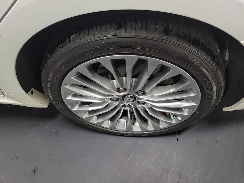 2016 Toyota Avalon Limited