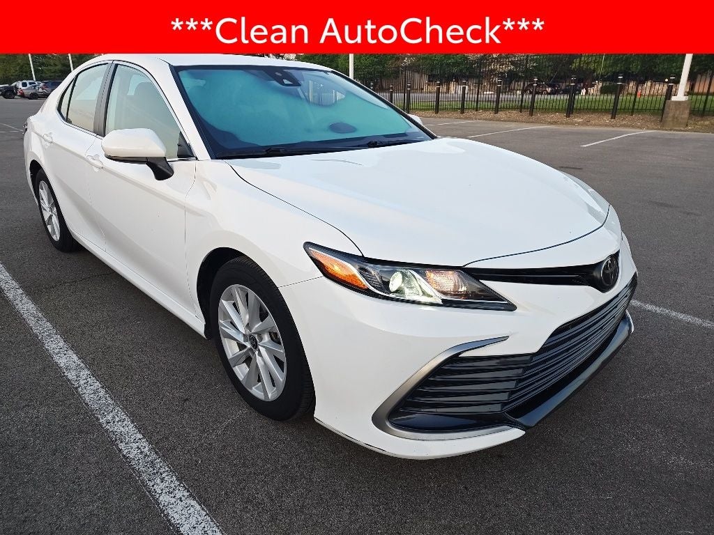 2022 Toyota Camry LE
