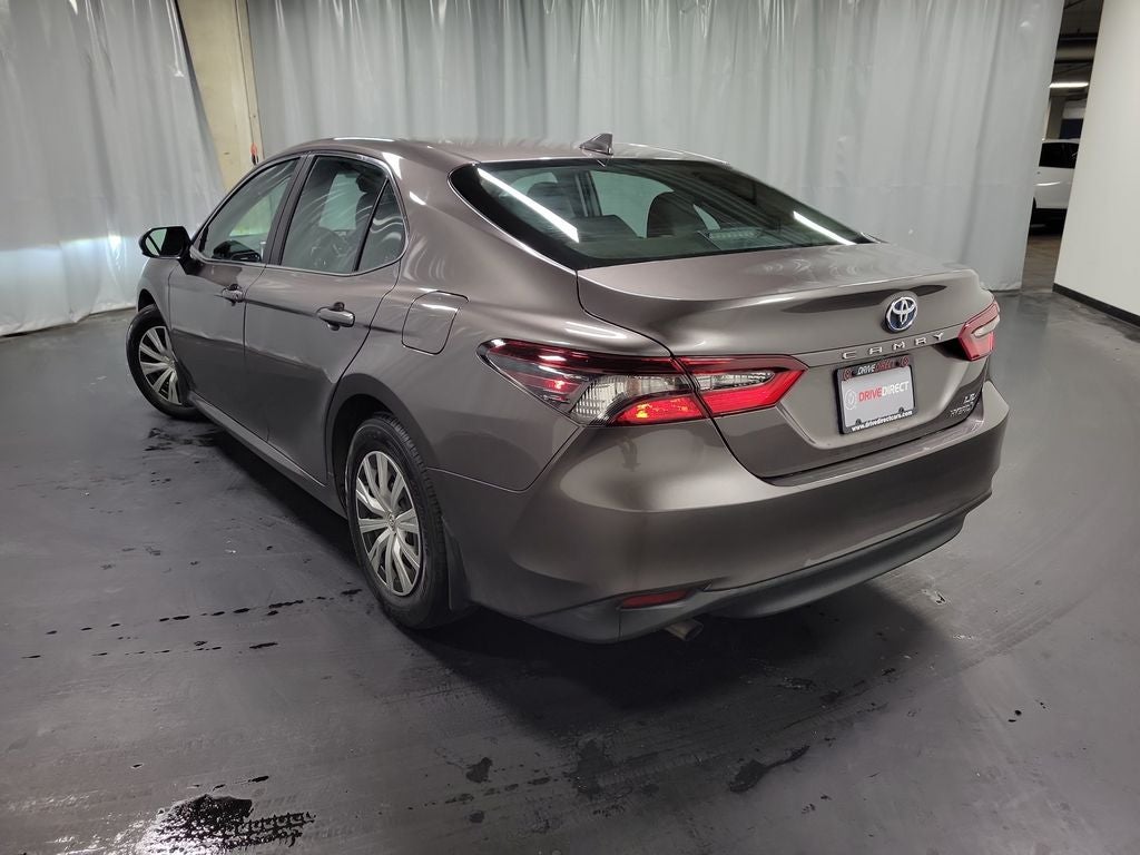 2022 Toyota Camry Hybrid LE