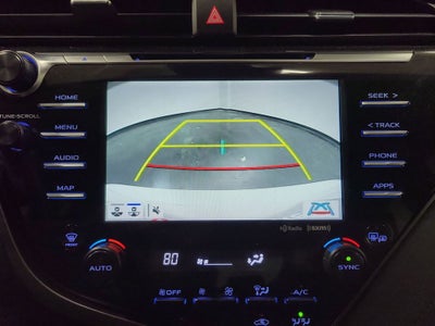 2020 Toyota Camry Hybrid XLE