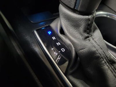 2020 Toyota Camry Hybrid XLE