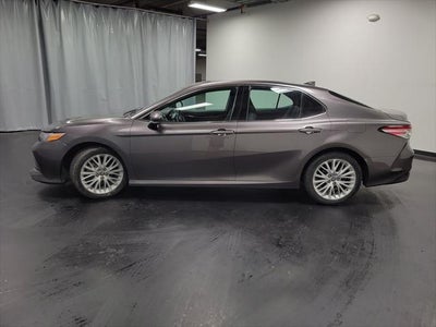 2020 Toyota Camry Hybrid XLE