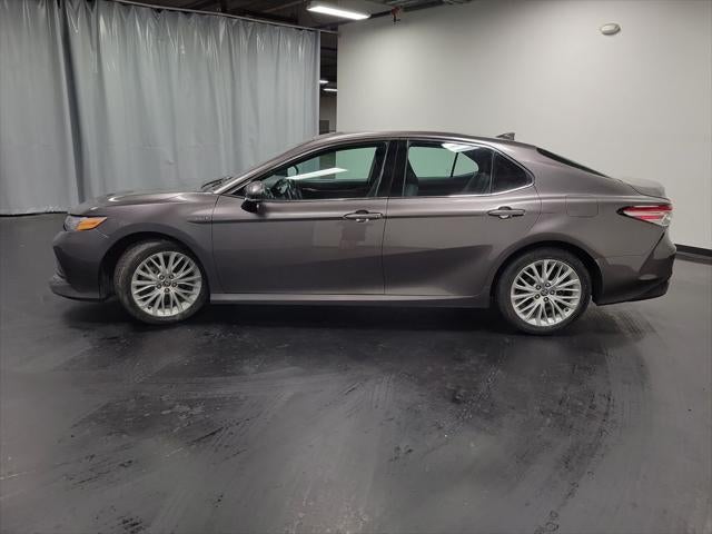 2020 Toyota Camry Hybrid XLE