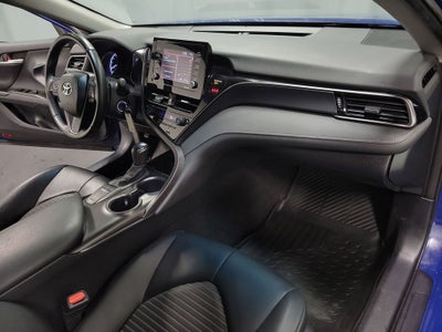 2024 Toyota Camry SE Nightshade