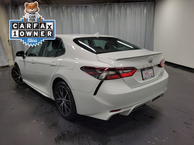 2022 Toyota Camry SE