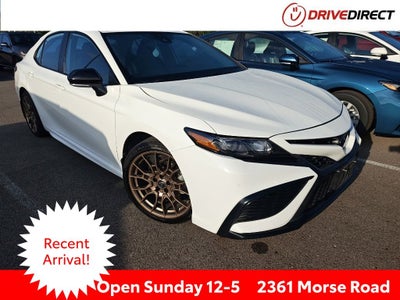 2024 Toyota Camry Hybrid SE