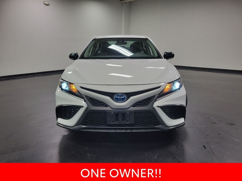 2024 Toyota Camry Hybrid SE