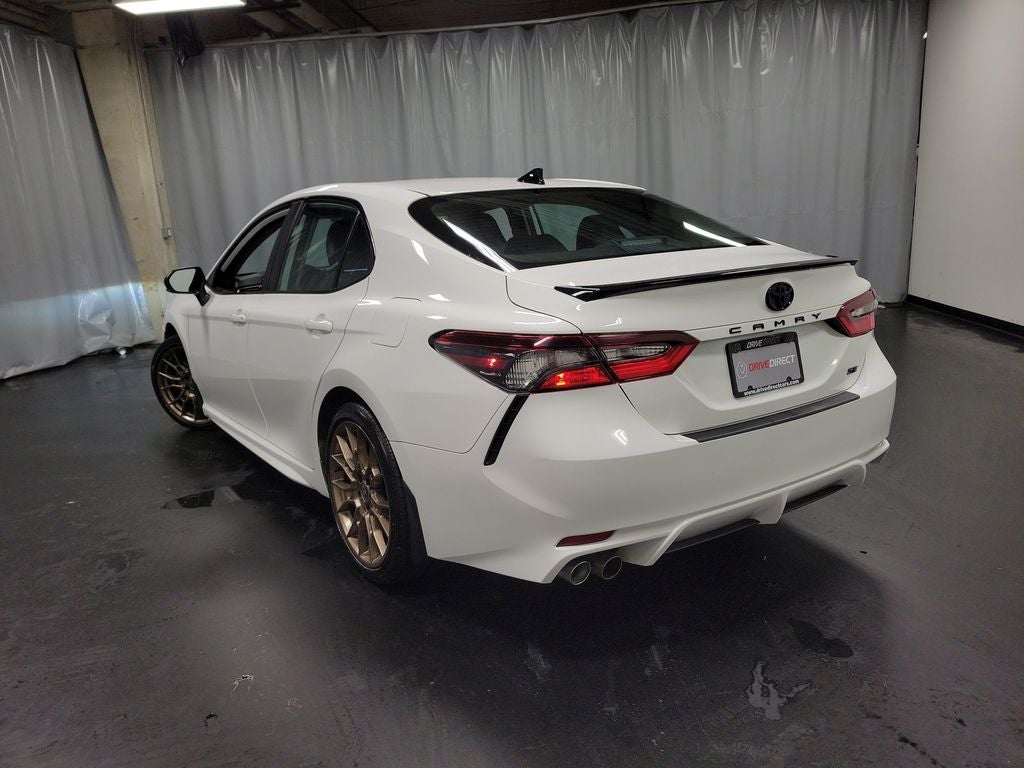 2024 Toyota Camry Hybrid SE