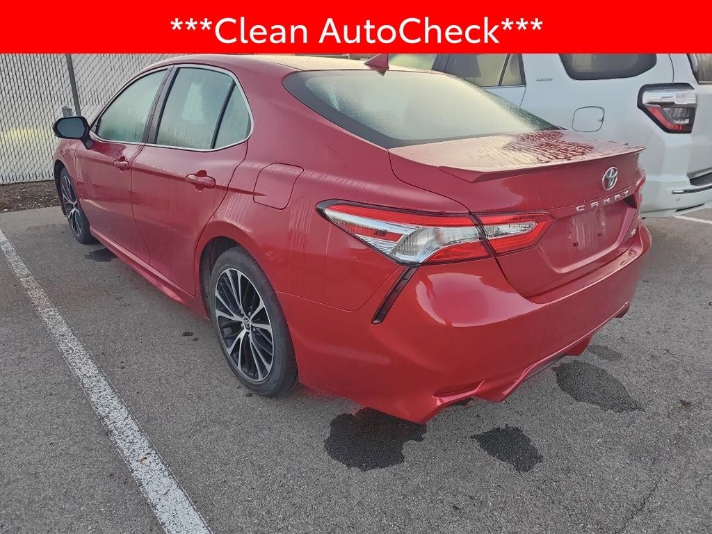 2020 Toyota Camry SE