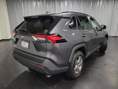 2022 Toyota RAV4 Hybrid LE
