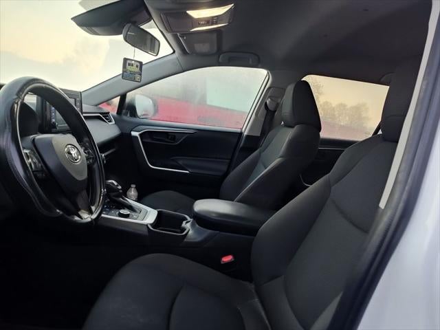 2022 Toyota RAV4 Hybrid LE