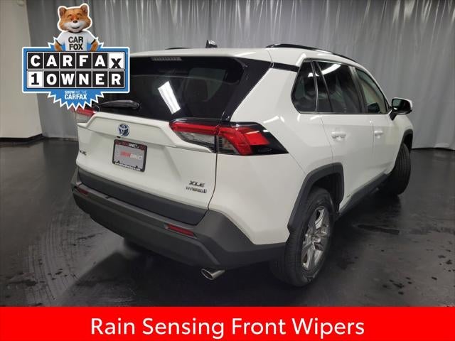 2022 Toyota RAV4 Hybrid XLE