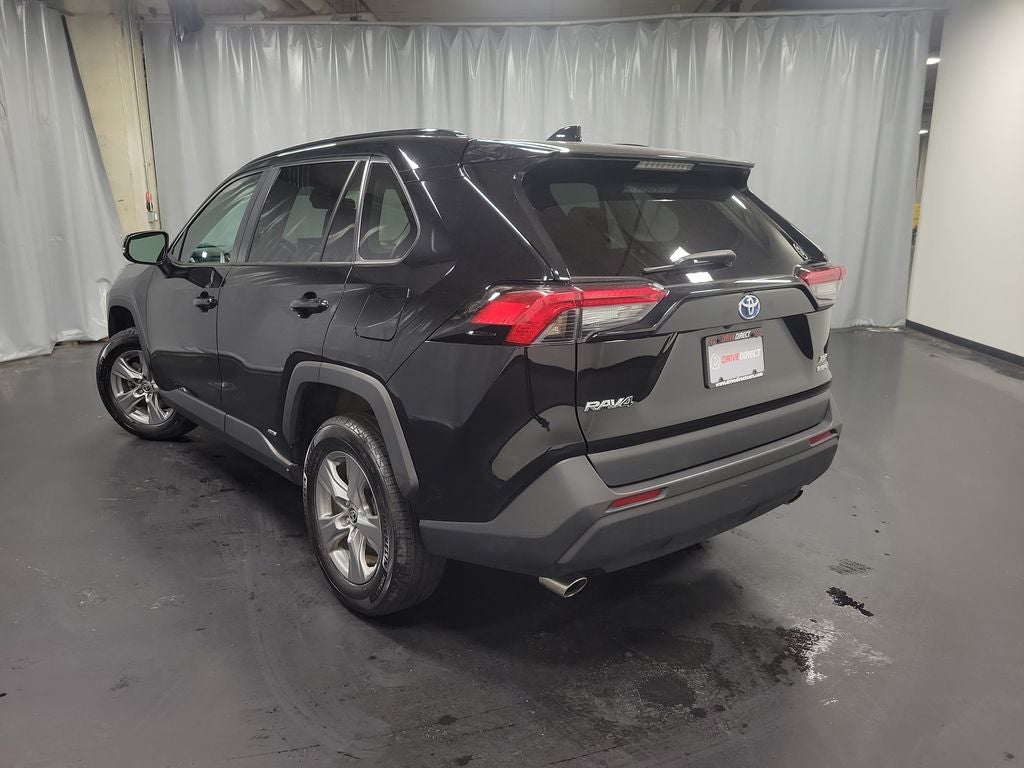 2022 Toyota RAV4 Hybrid XLE