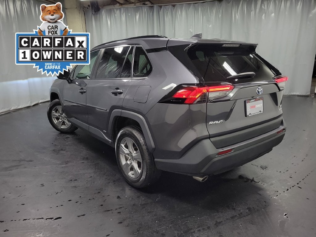 2022 Toyota RAV4 Hybrid XLE