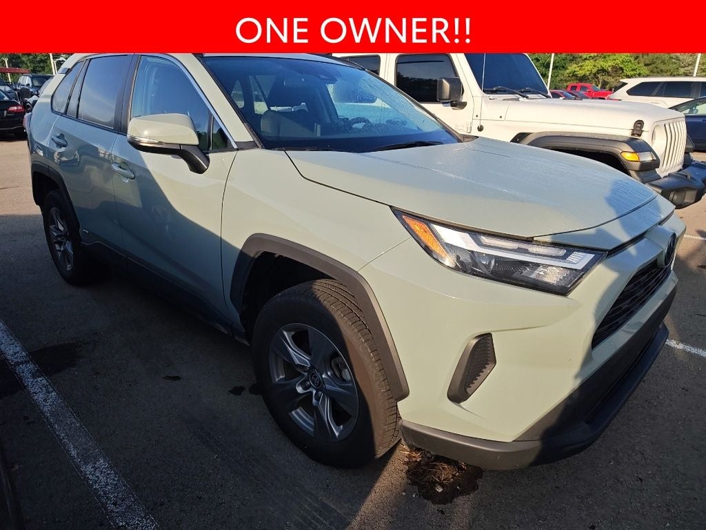 2023 Toyota RAV4 Hybrid XLE
