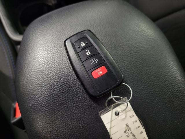 2023 Toyota RAV4 Hybrid SE