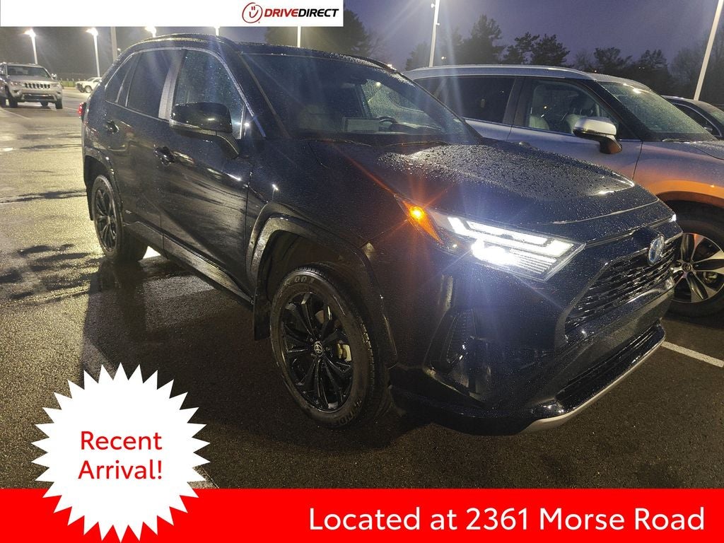 2022 Toyota RAV4 Hybrid SE