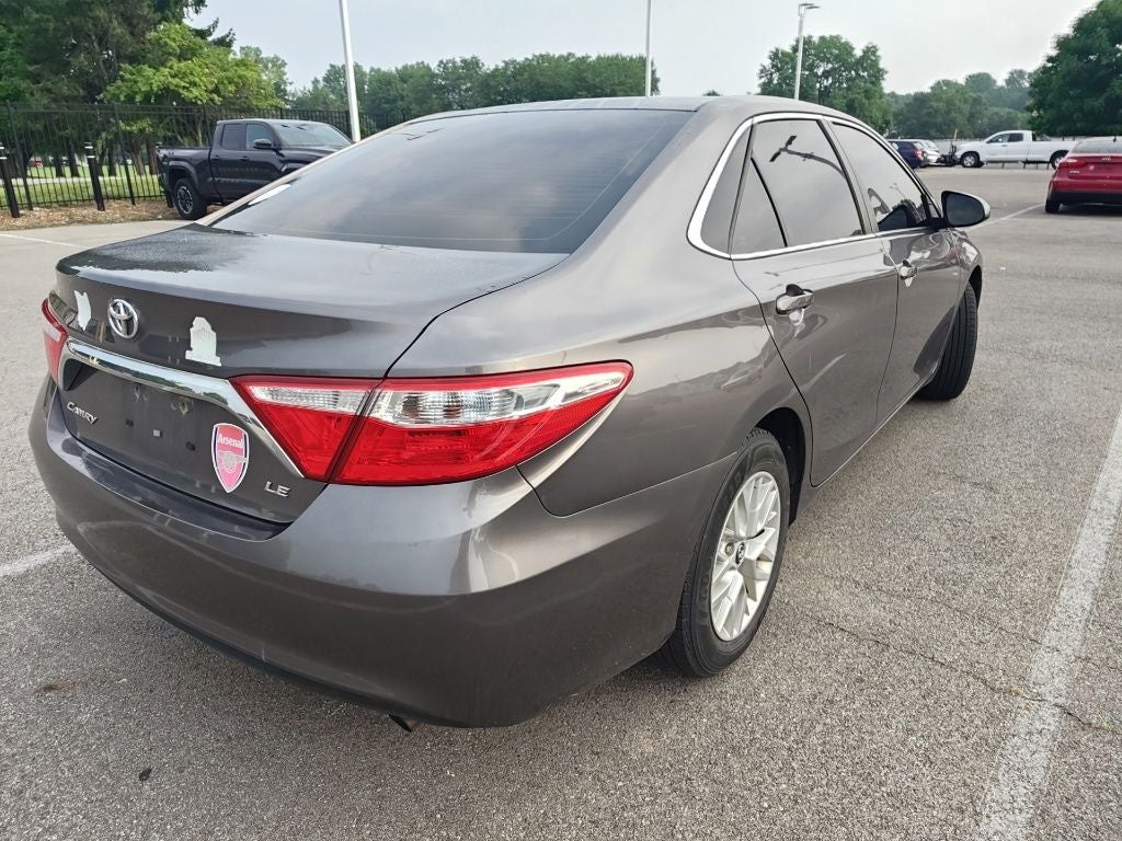 2016 Toyota Camry LE