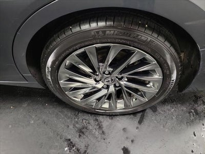 2024 Lexus ES 300h Luxury