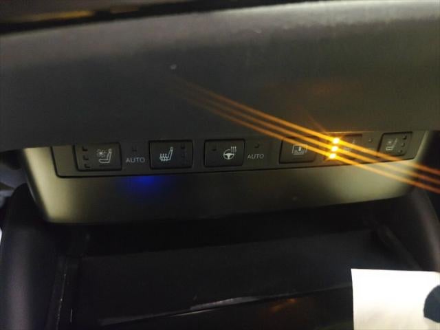 2024 Lexus ES 300h Luxury