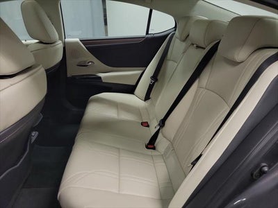 2024 Lexus ES 300h Luxury