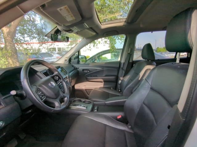 2022 Honda Pilot SE - Photo 14