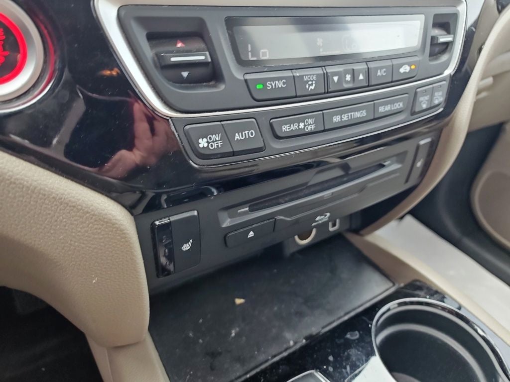 2019 Honda Pilot Touring 8 Passenger