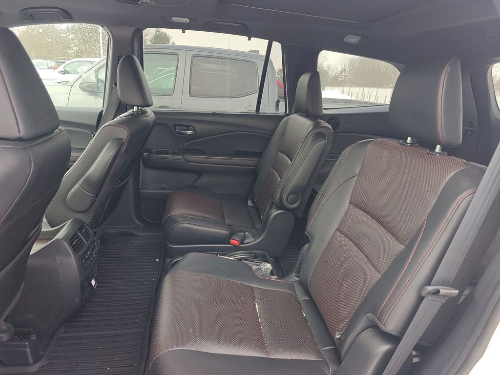 2021 Honda Pilot Black Edition