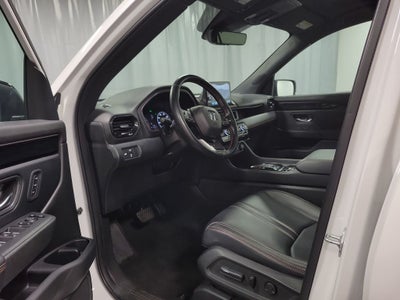 2023 Honda Pilot TrailSport