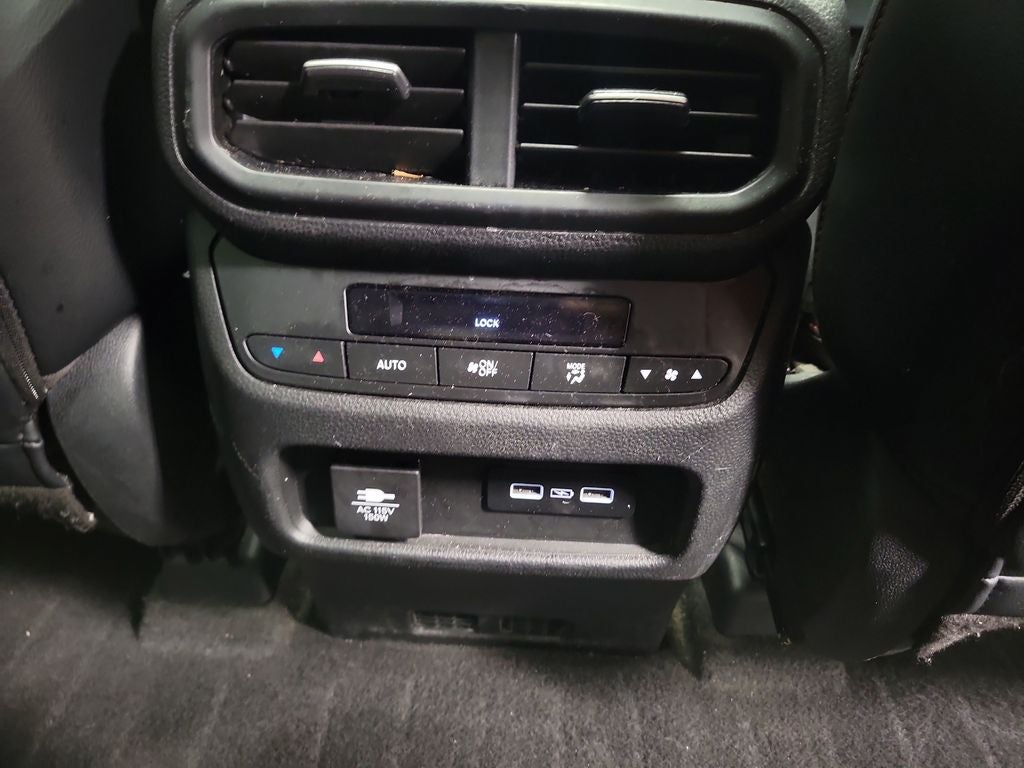 2023 Honda Pilot TrailSport