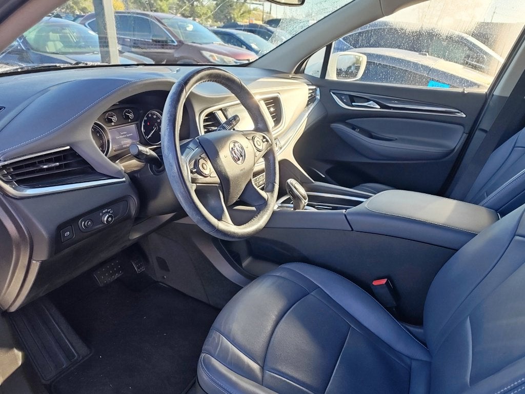 2020 Buick Enclave Essence