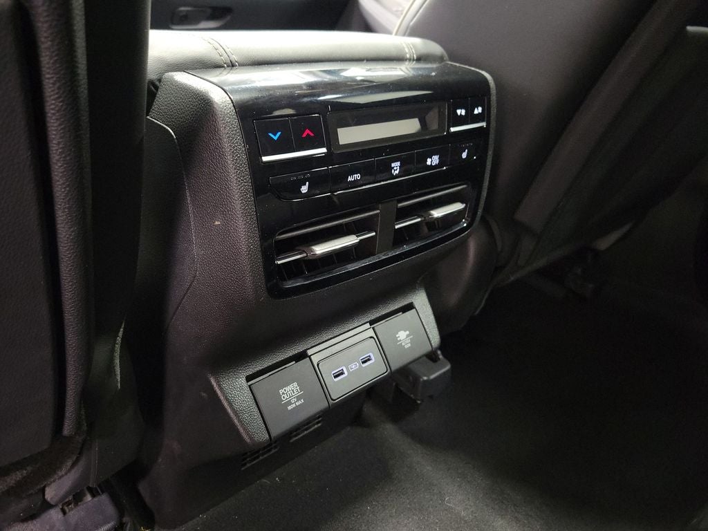 Photo 32