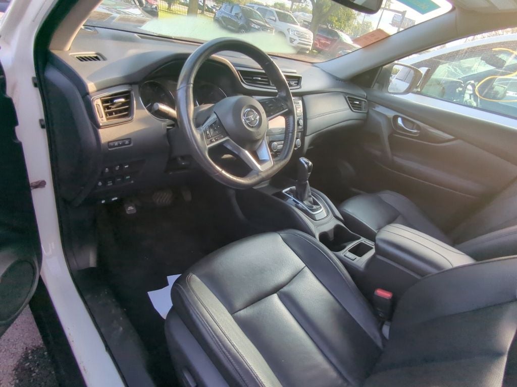 2017 Nissan Rogue SL