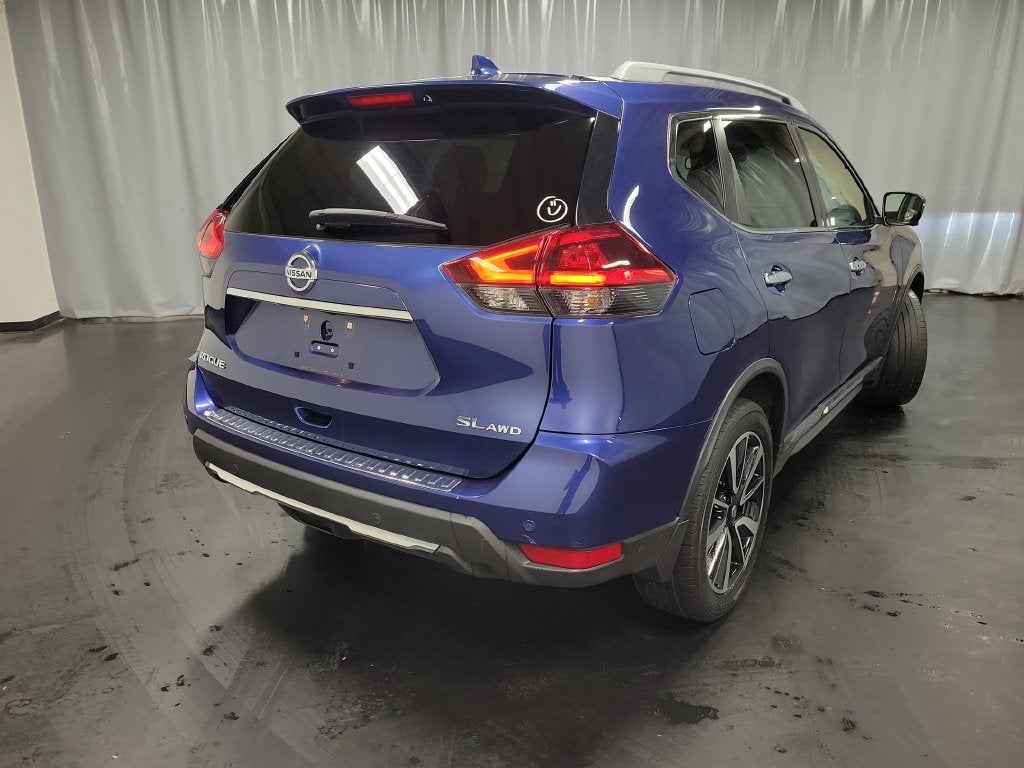 2020 Nissan Rogue SL