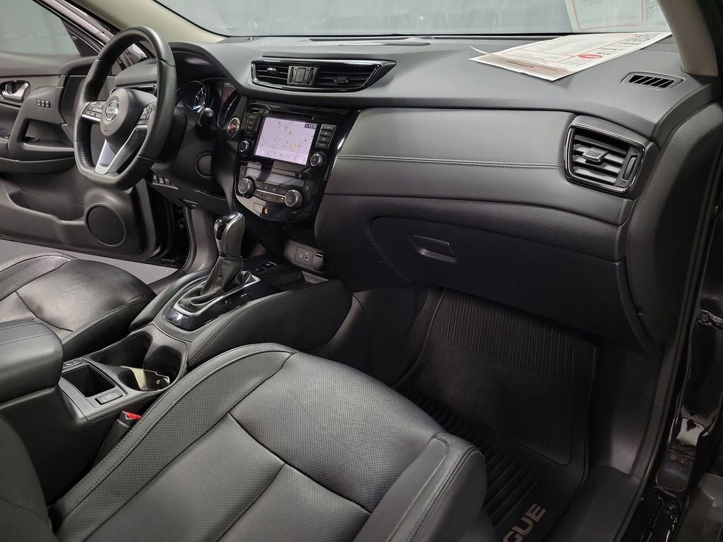2020 Nissan Rogue SL