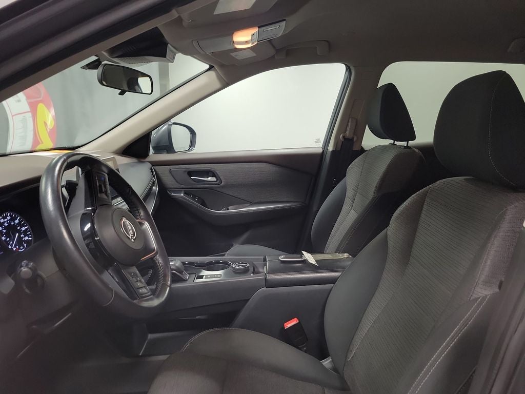 2023 Nissan Rogue SV - Photo 12