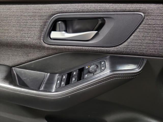 2023 Nissan Rogue SV - Photo 40